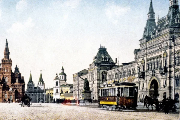 Банер курса Как росла Москва: от деревянного города до первого трамвая