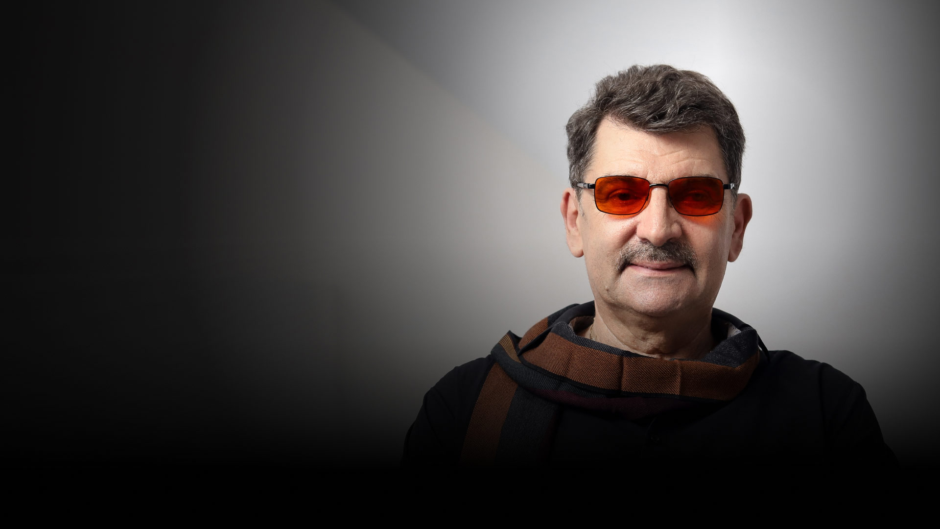 Банер курса Искусство речи: устной и письменной. Владимир Вишневский